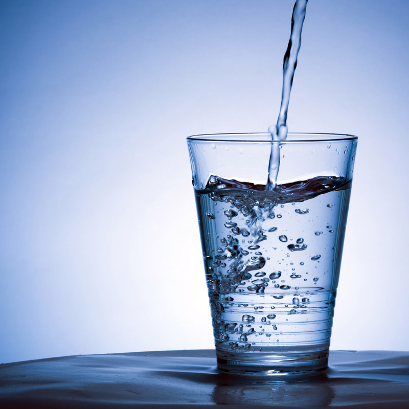 Oral ulcers remember to drink hydrogen water